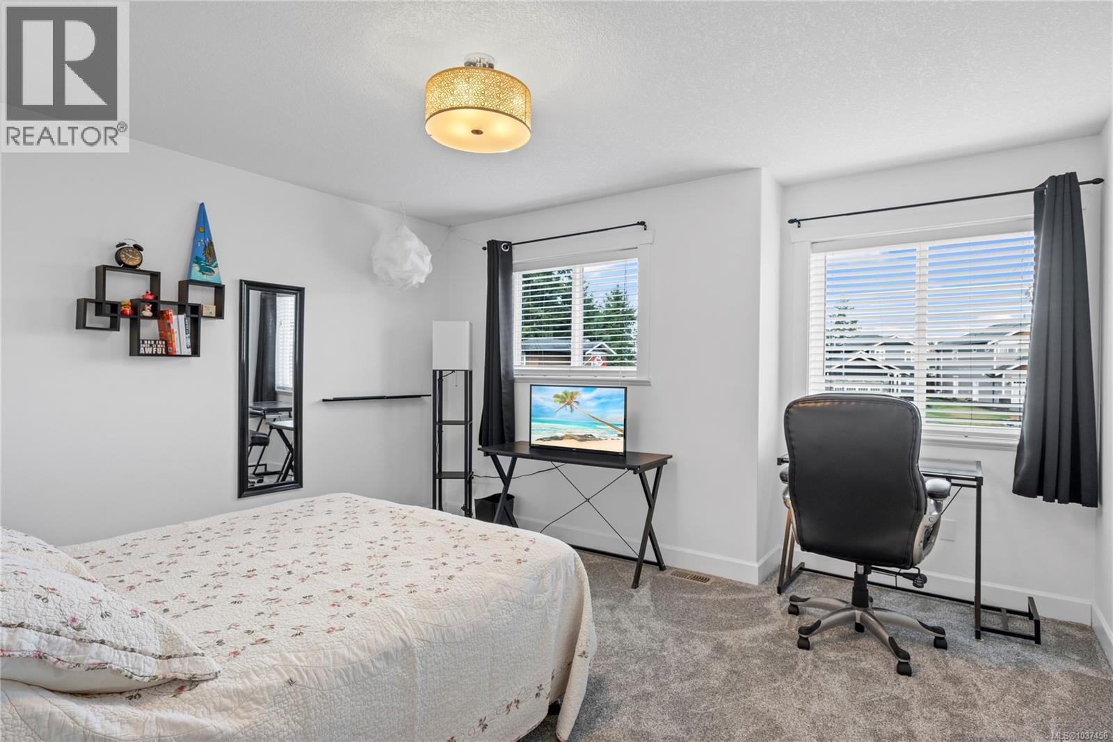 512 Martina Way - 40