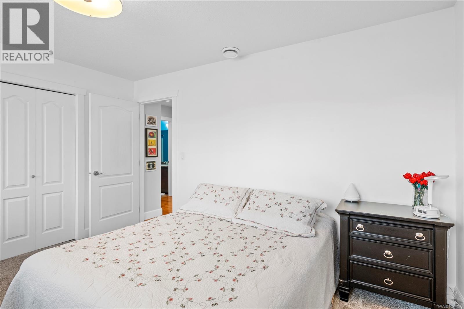 512 Martina Way - 41
