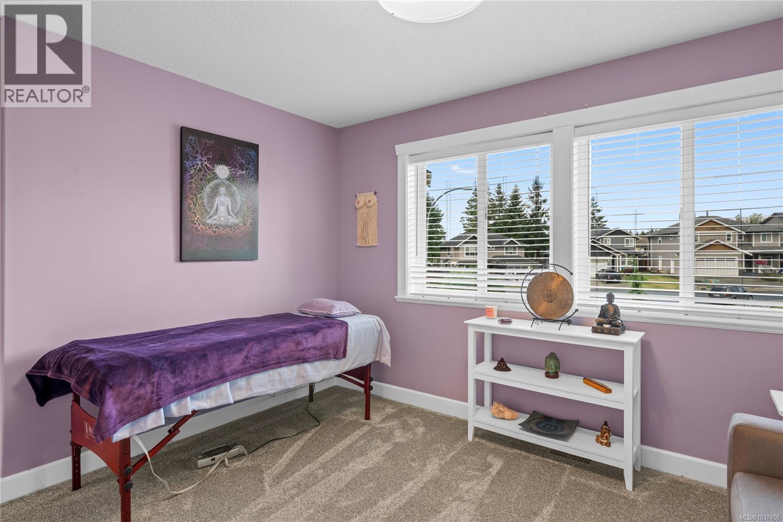 512 Martina Way - 43