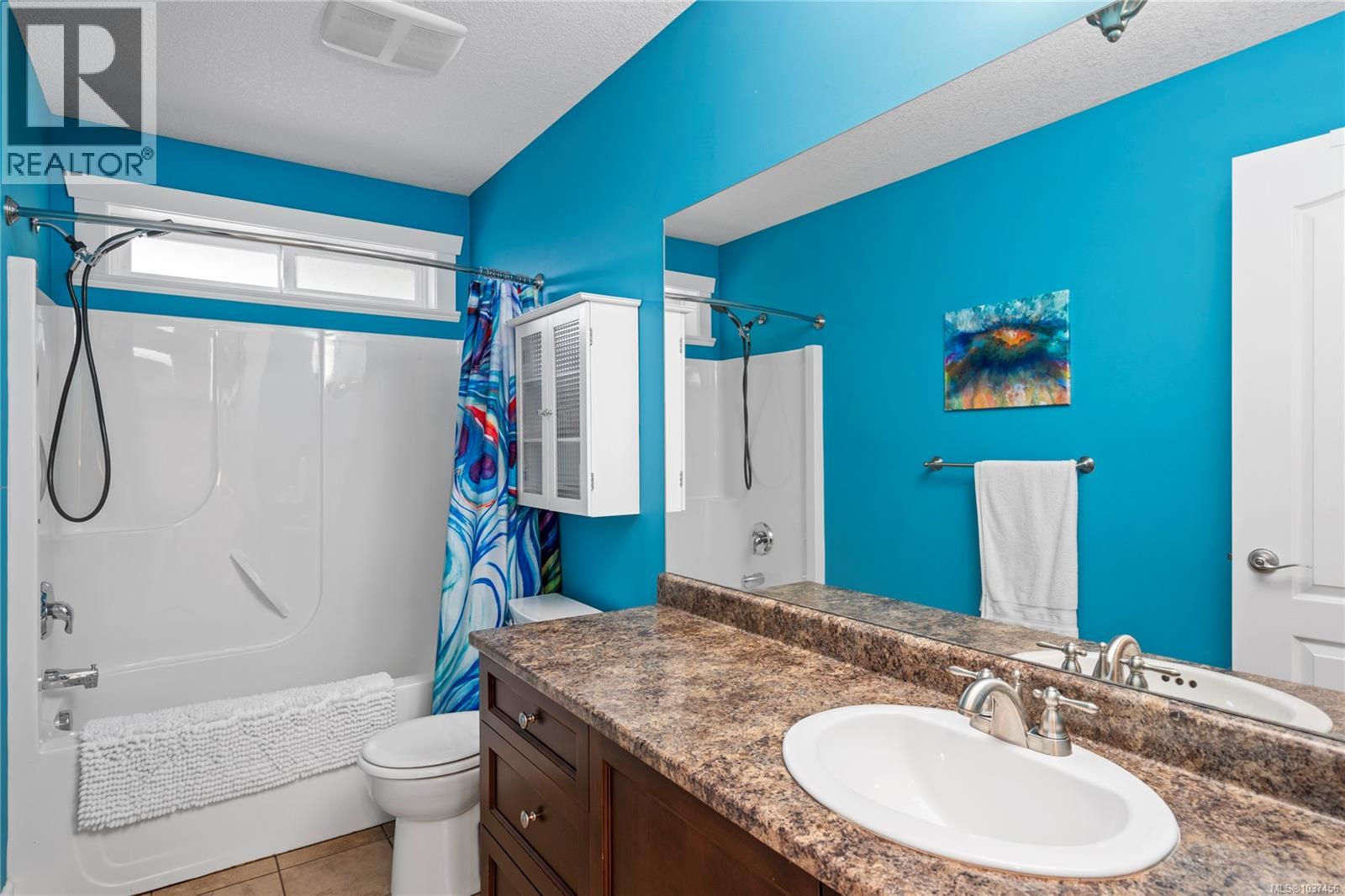 512 Martina Way - 45