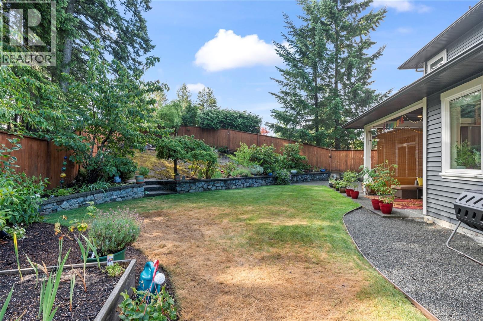 512 Martina Way - 52