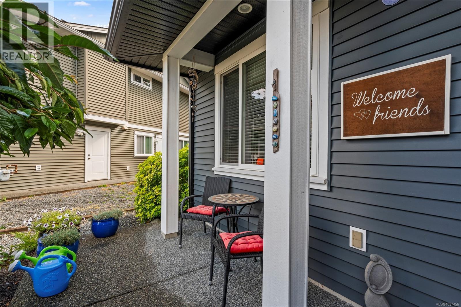 512 Martina Way - 58