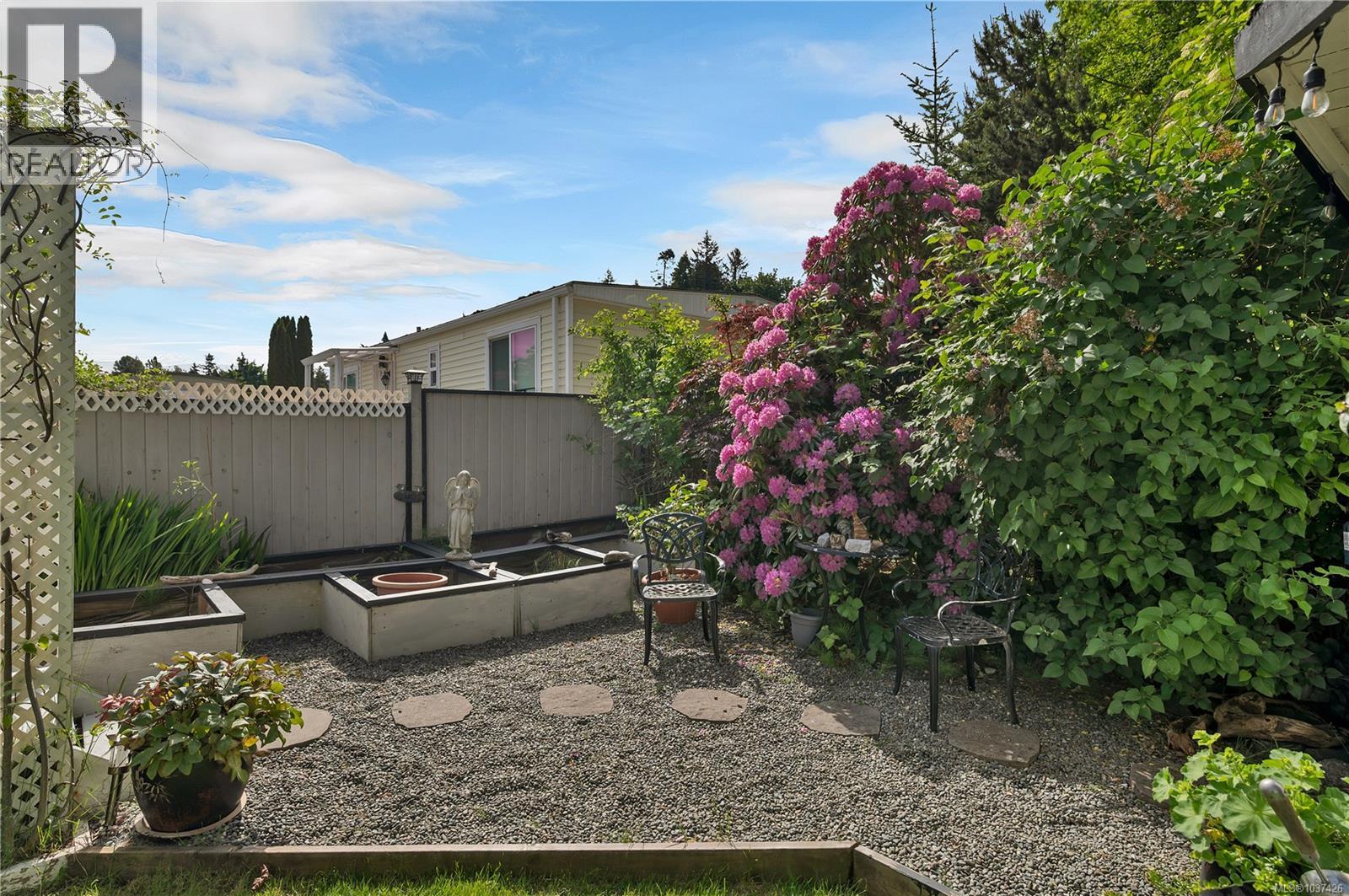 82 951 Homewood Rd, Campbell River