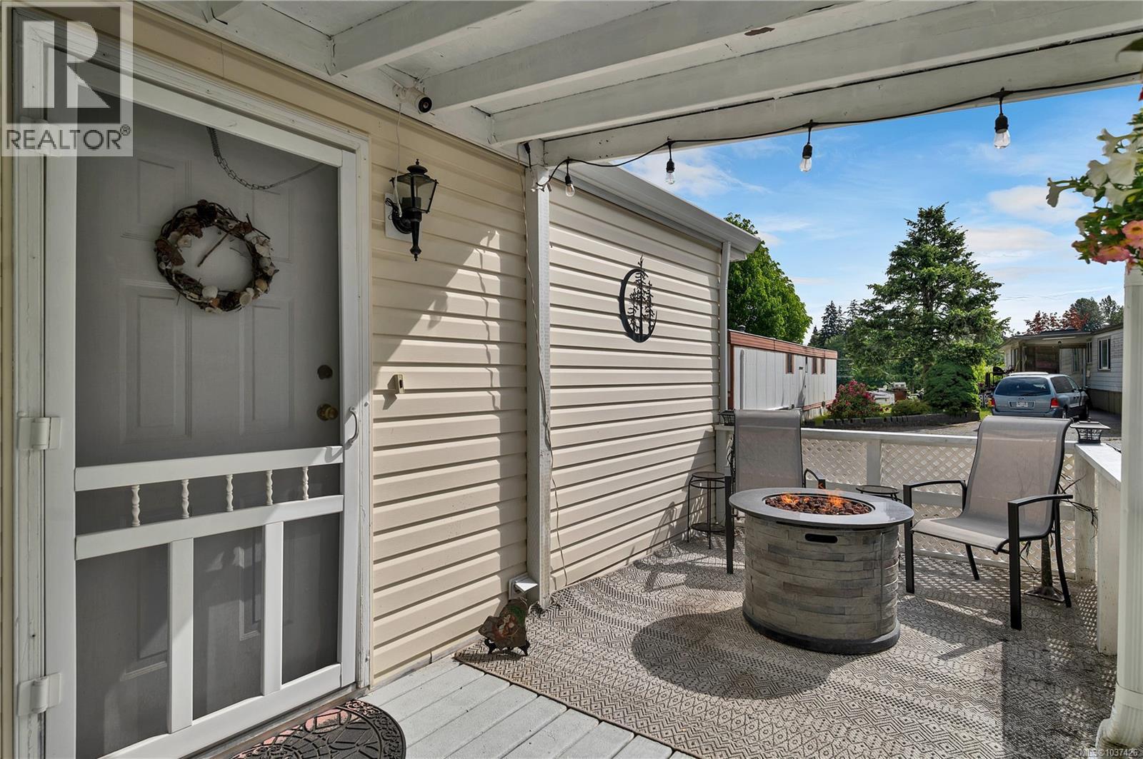 82 951 Homewood Rd, Campbell River