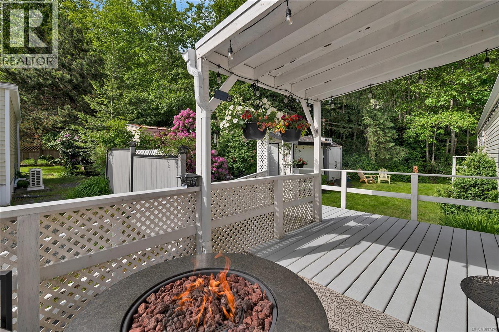 82 951 Homewood Rd, Campbell River