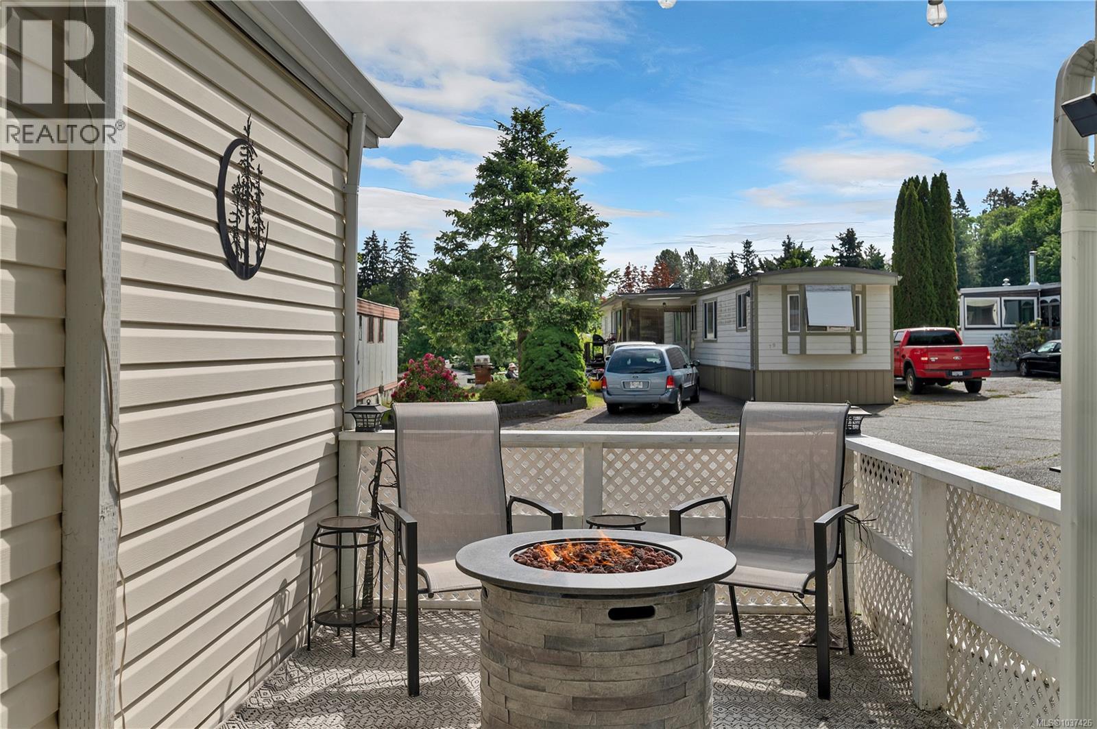 82 951 Homewood Rd, Campbell River