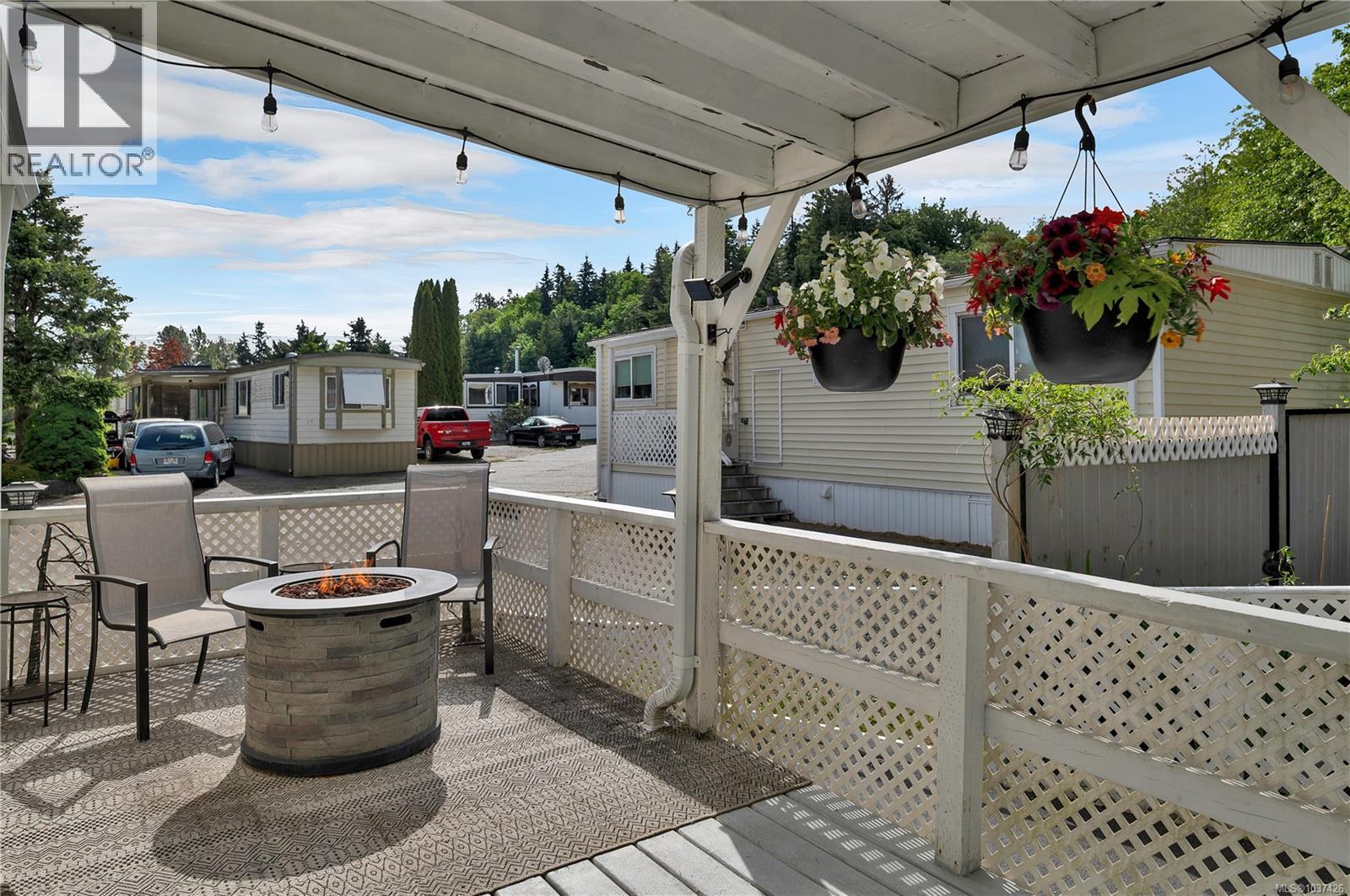 82 951 Homewood Rd, Campbell River