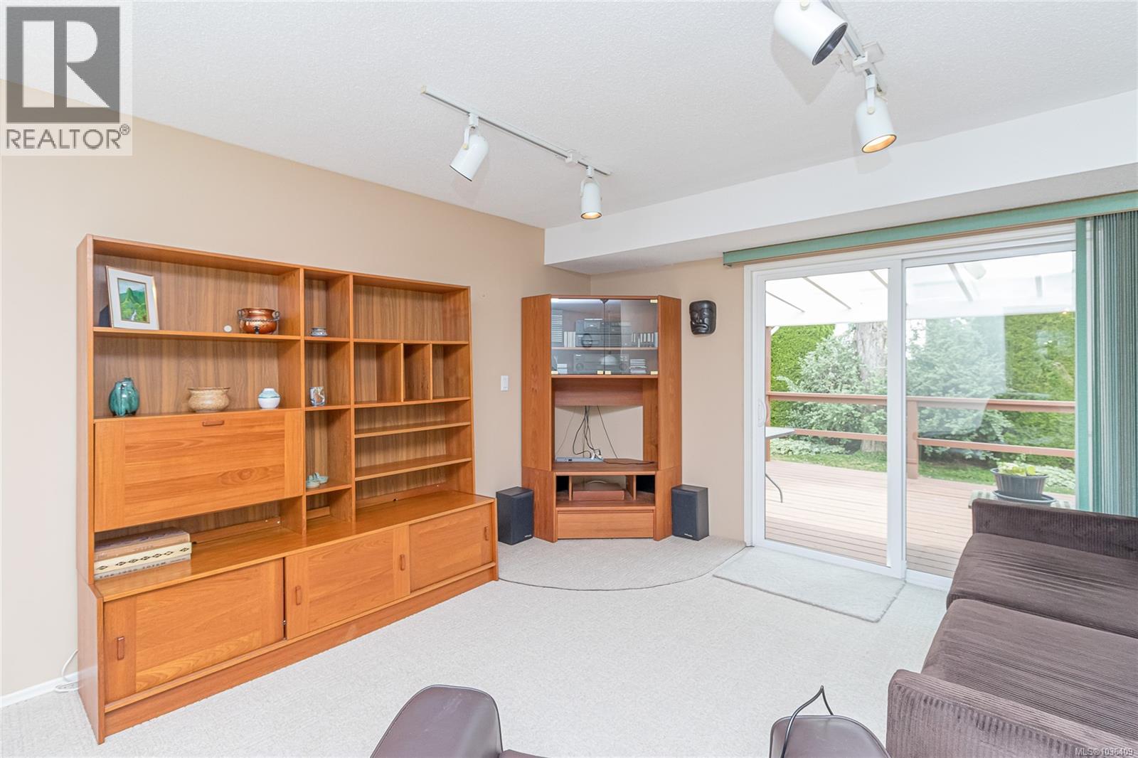 6084 Trillium Way, Duncan