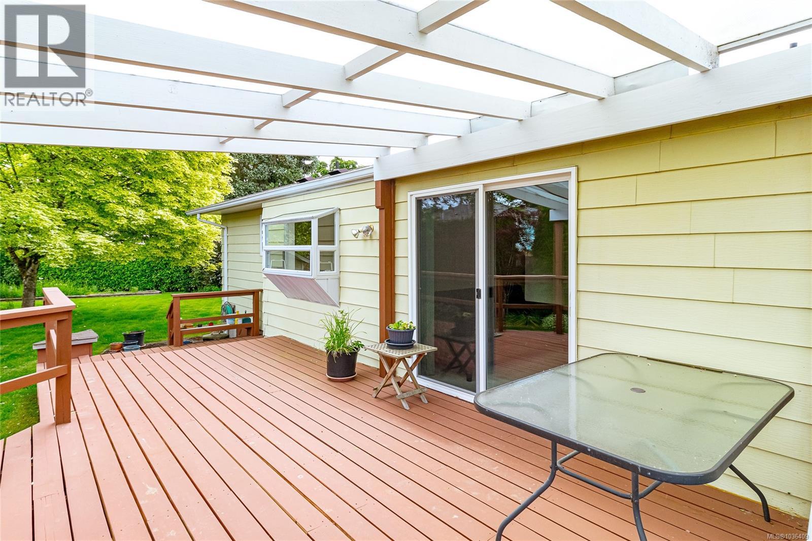 6084 Trillium Way - 29