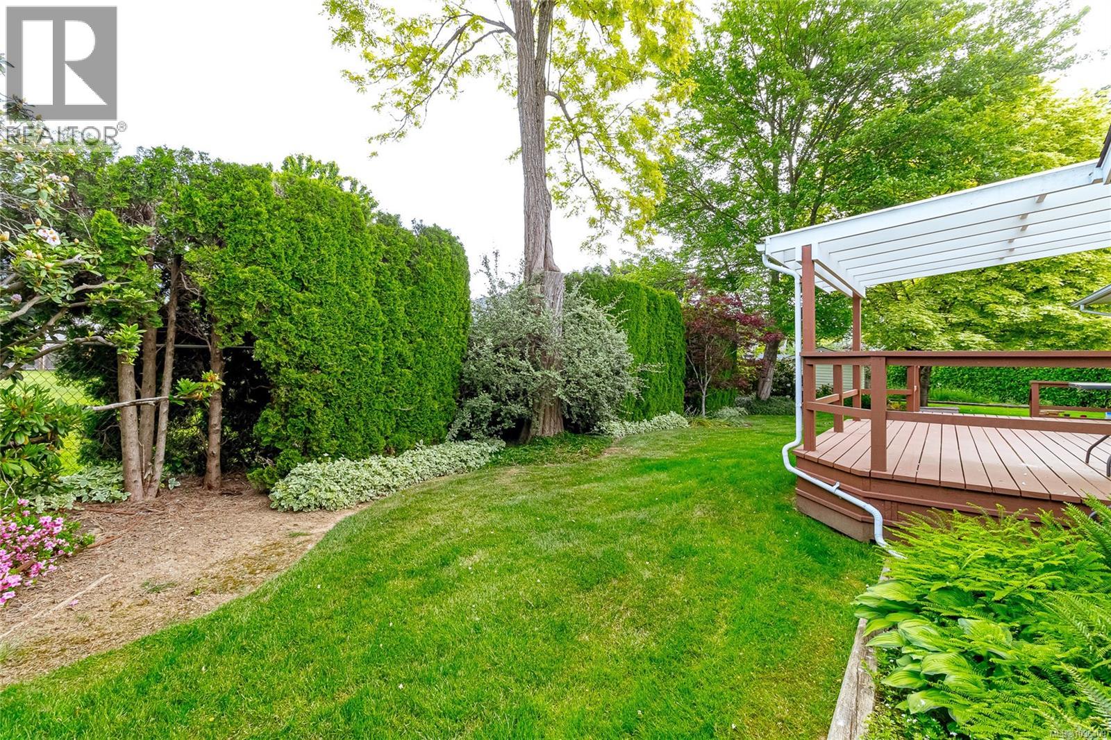 6084 Trillium Way - 30