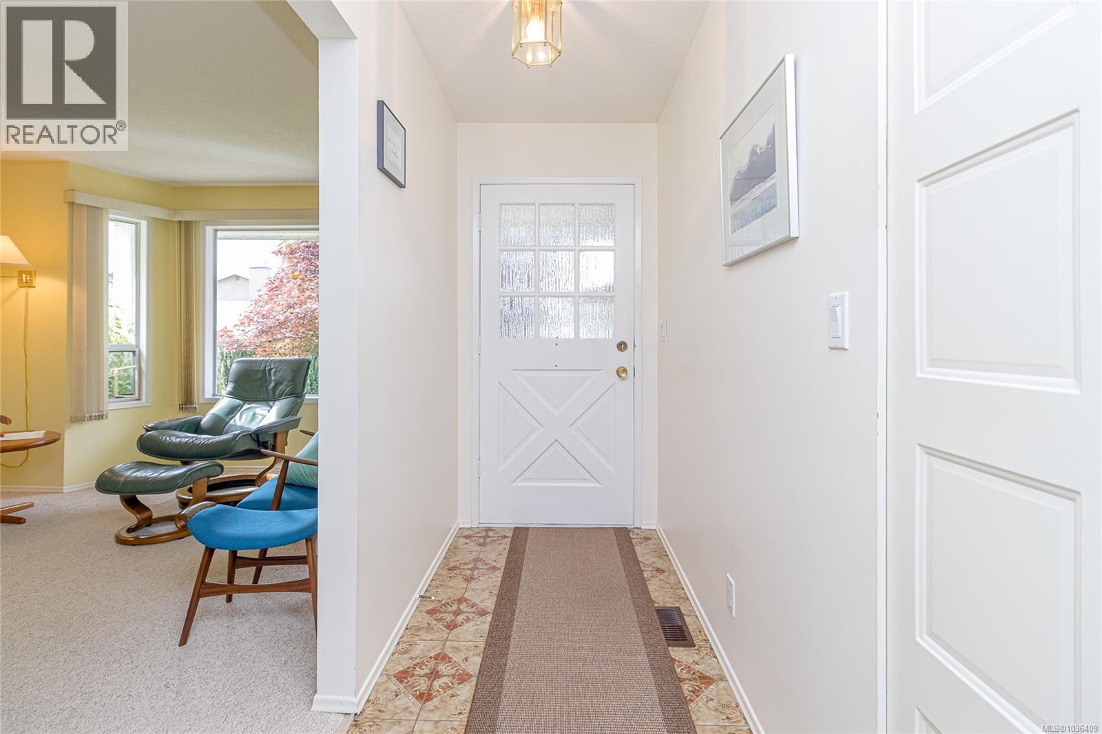 6084 Trillium Way, Duncan