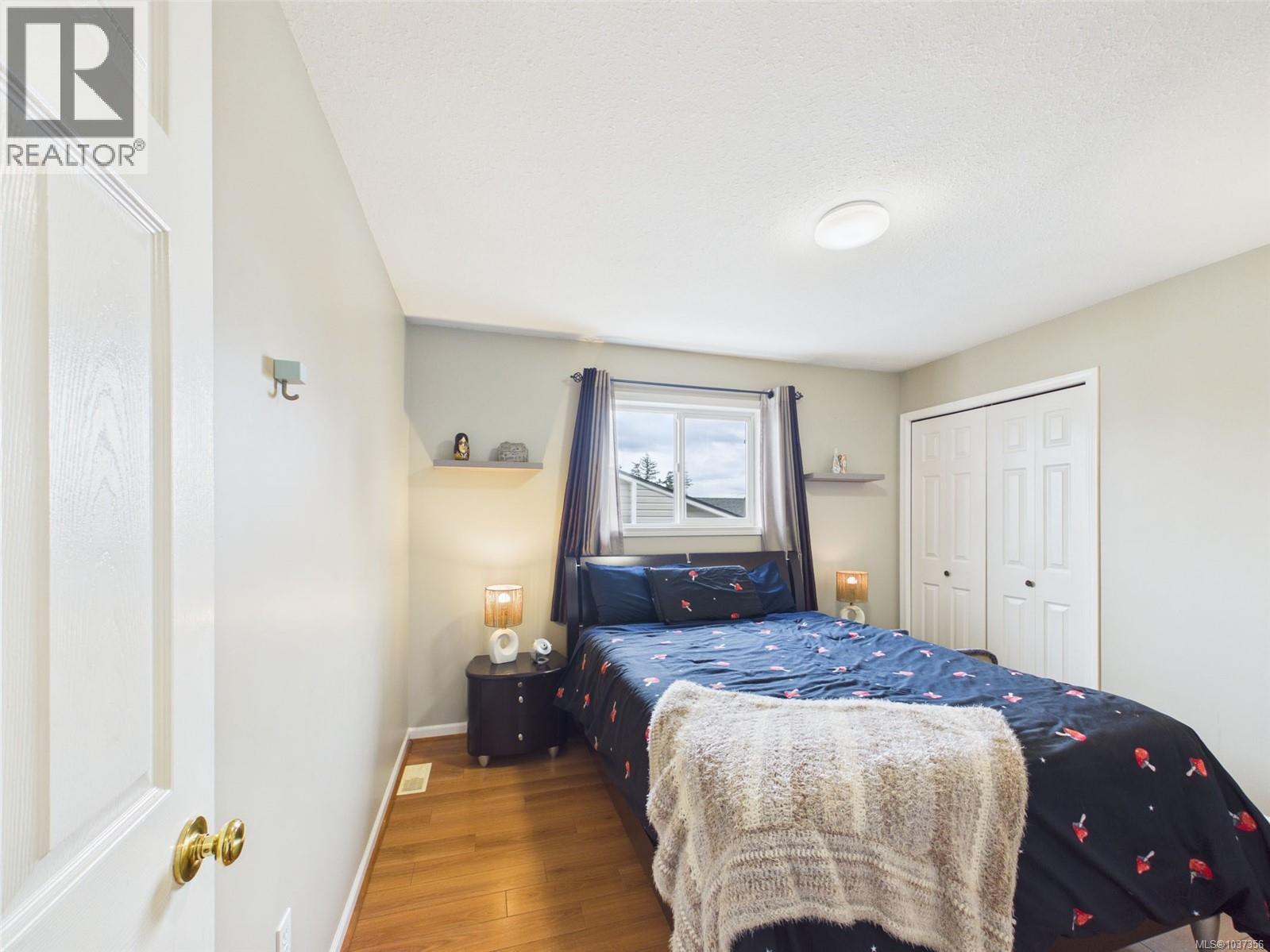 891 Esslinger Rd, French Creek