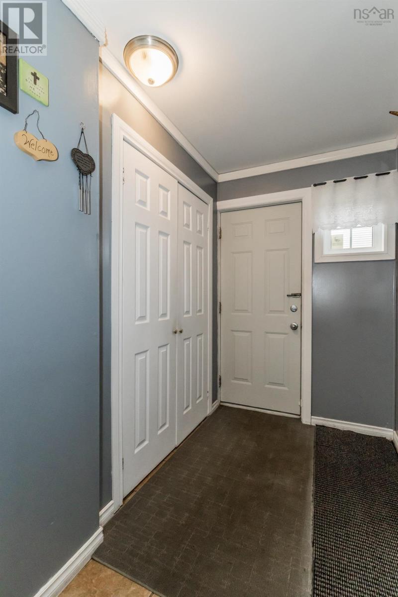 167 Mee Road - 35