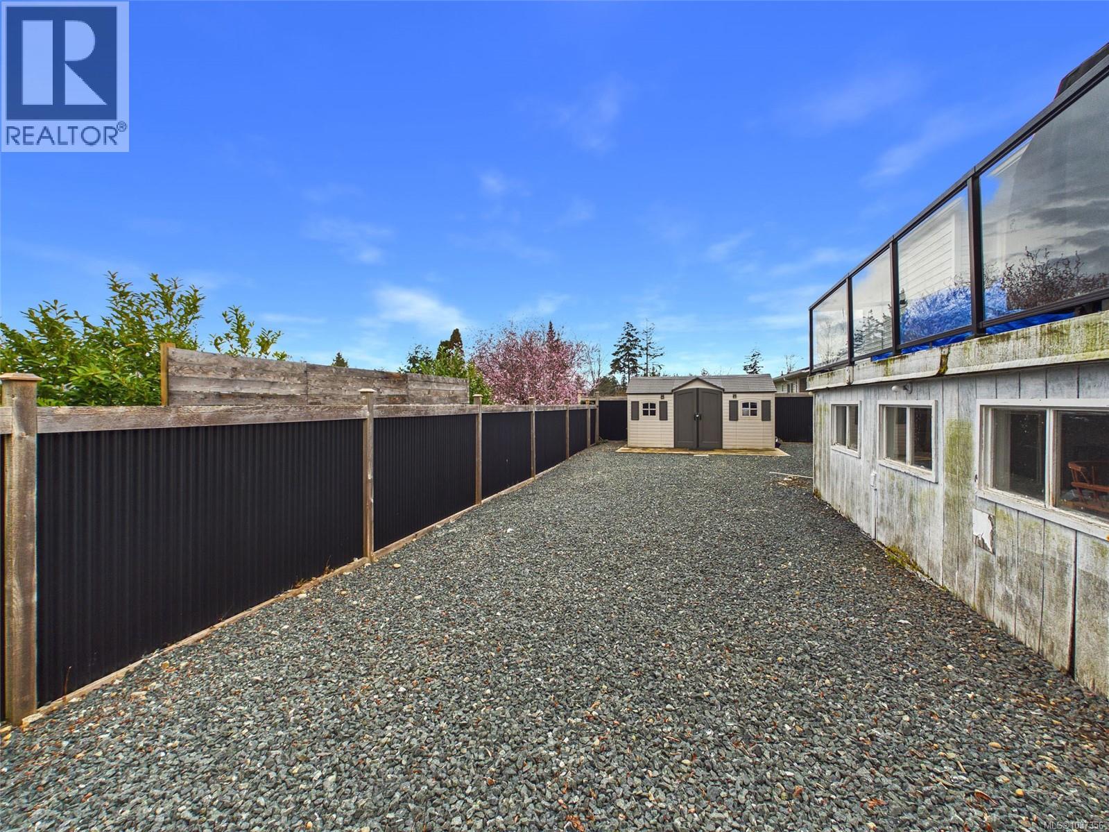 891 Esslinger Rd - 40