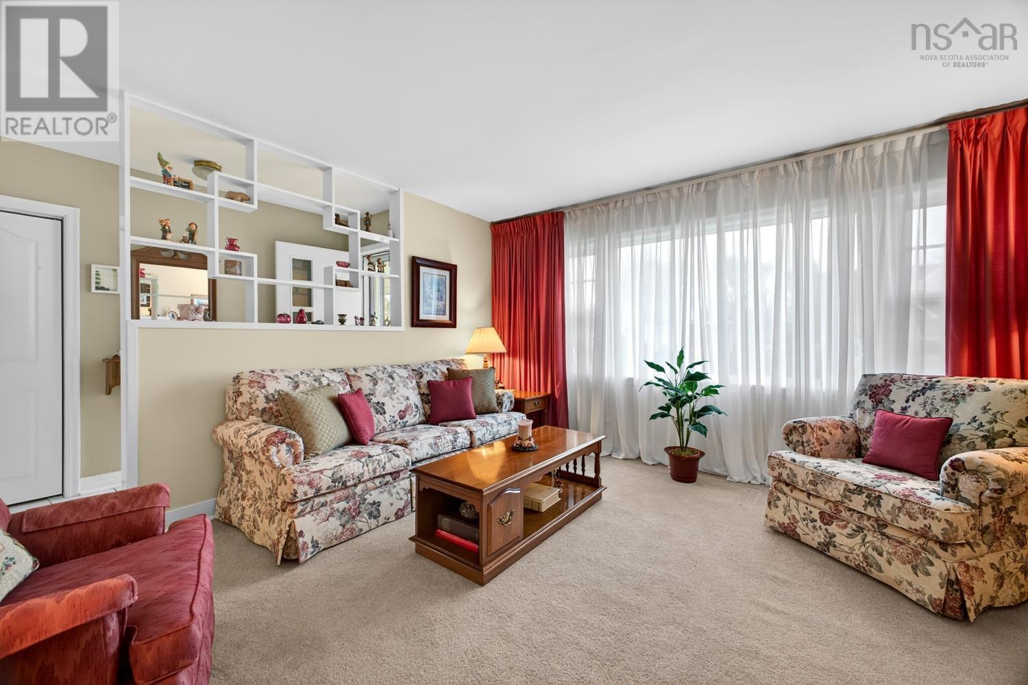 Property 8 of 49 of 26 ROOSEVELT Avenue