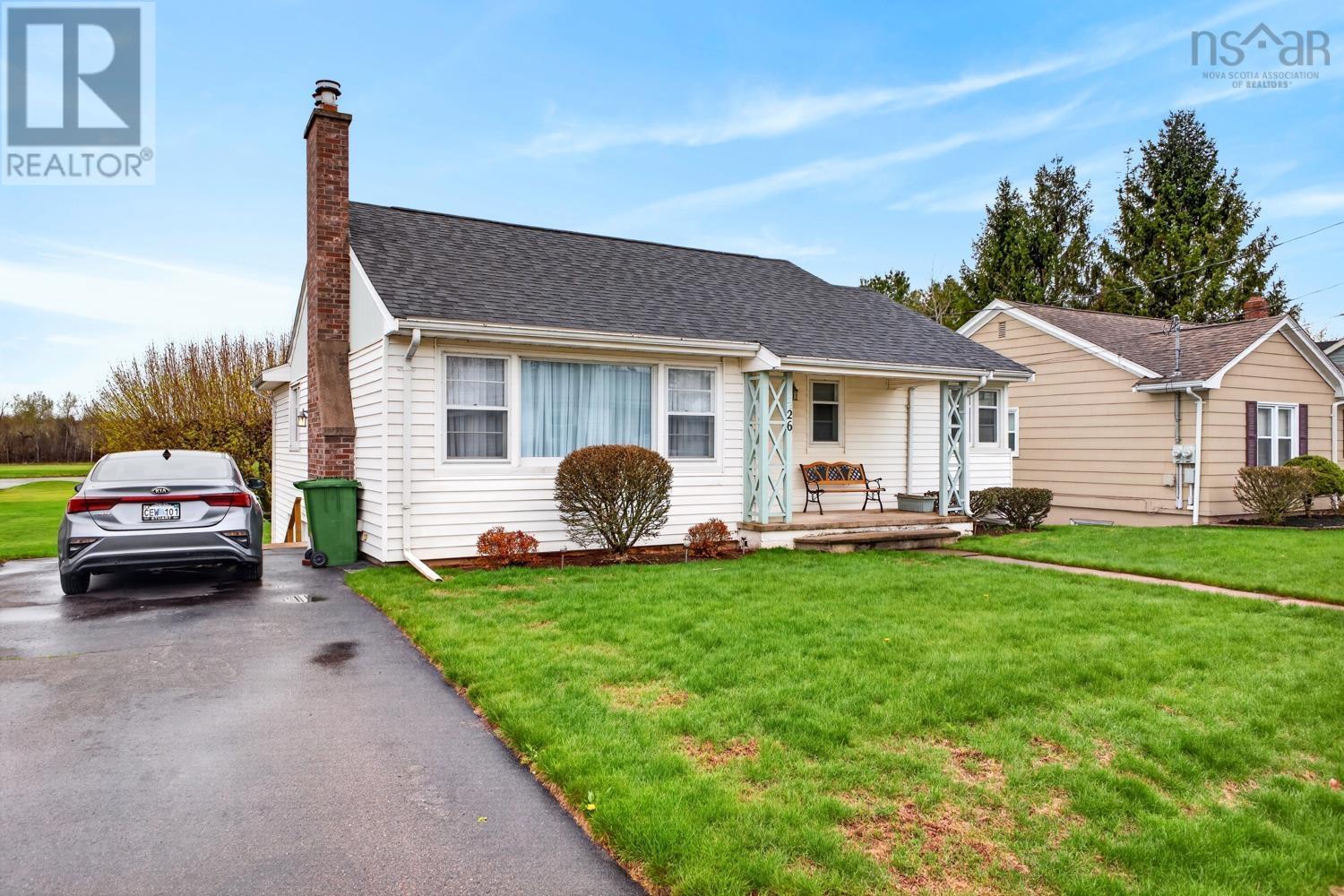 Property 31 of 49 of 26 ROOSEVELT Avenue