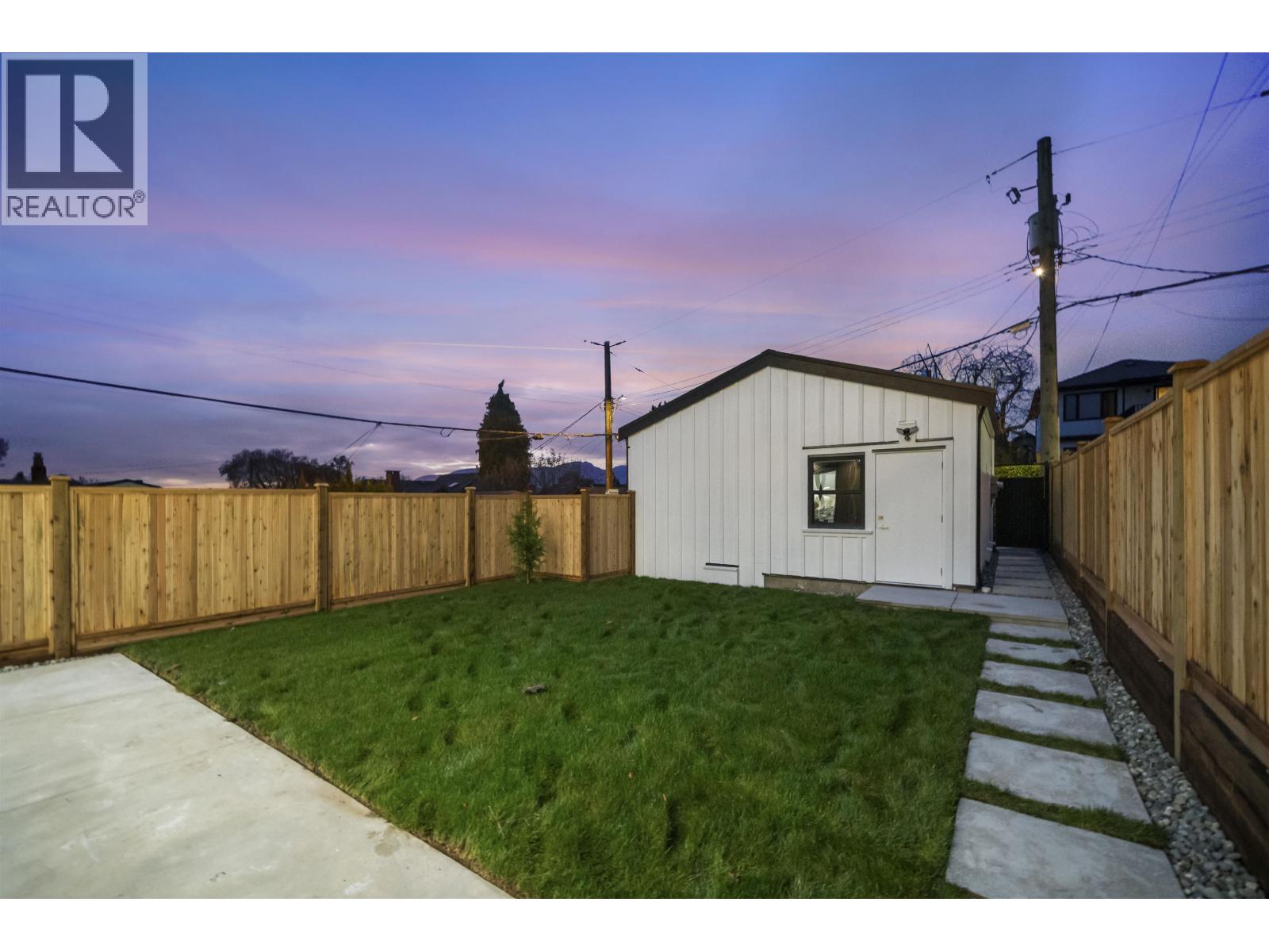 3 Bed, 4 Bath Duplex for Sale in Vancouver – 2 3623 TRIUMPH STREET, Vancouver – MLS# R3113423 - Image 6