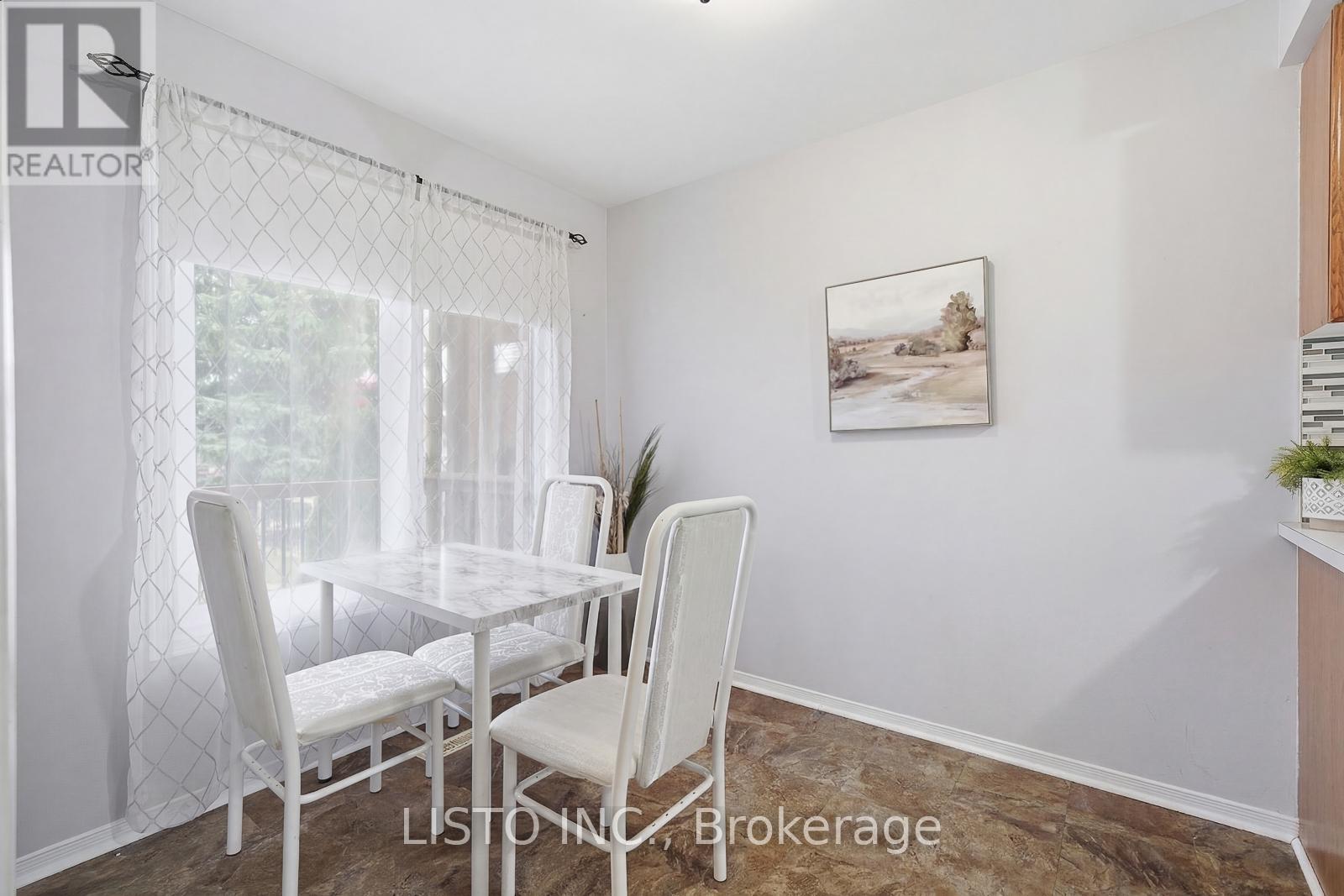 129 HEYDON AVENUE - 9