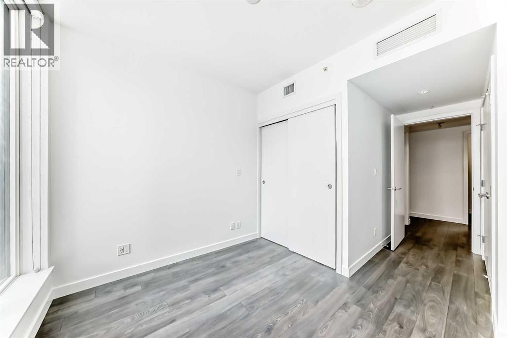 #602 310 12 Avenue SW - 18