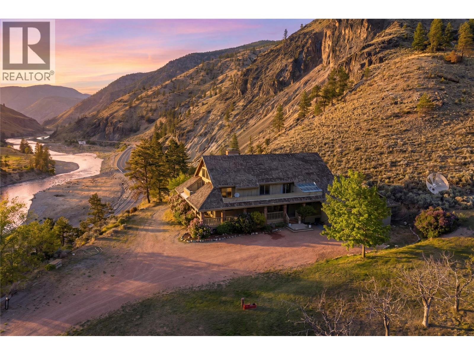 8609 Highway 8 - 1