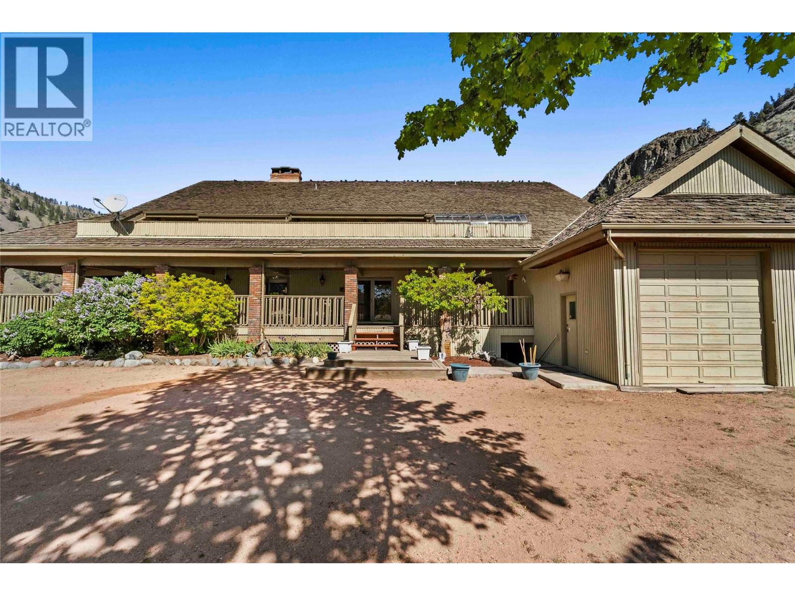 8609 Highway 8 - Image 3