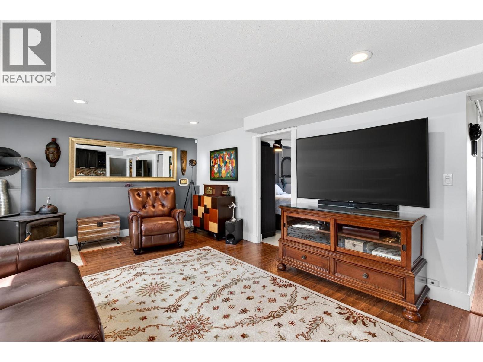 1000 Euclid Road, Kelowna