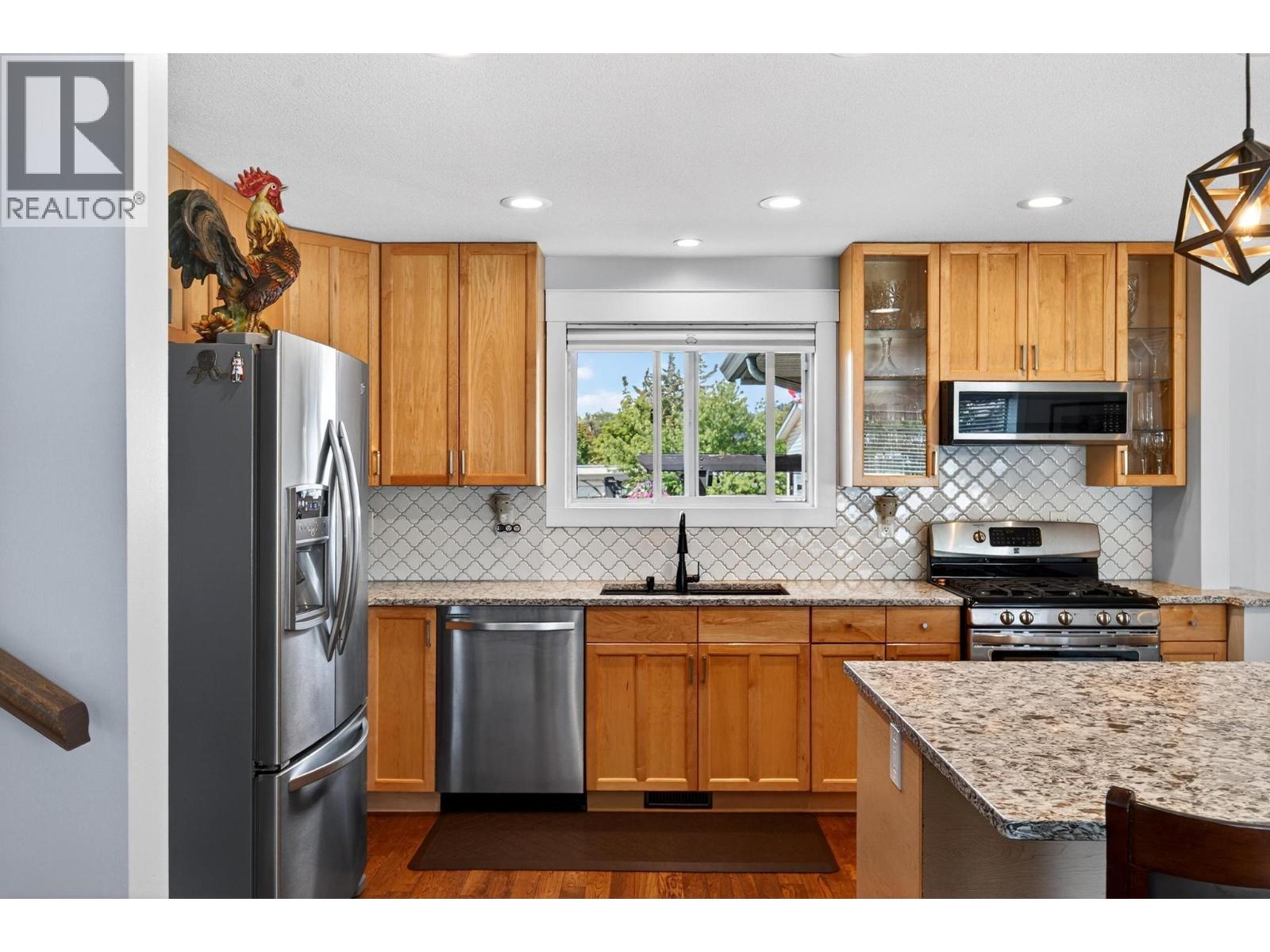 1000 Euclid Road - 5