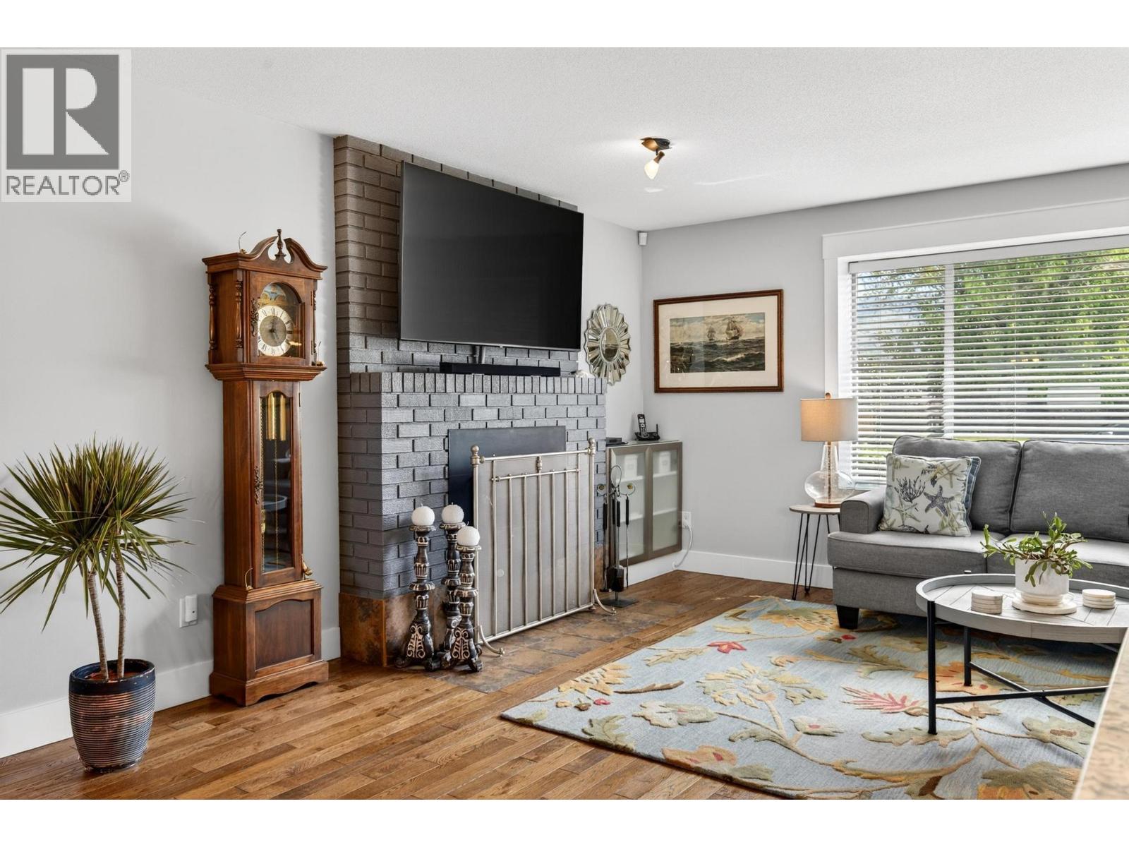 1000 Euclid Road - 9