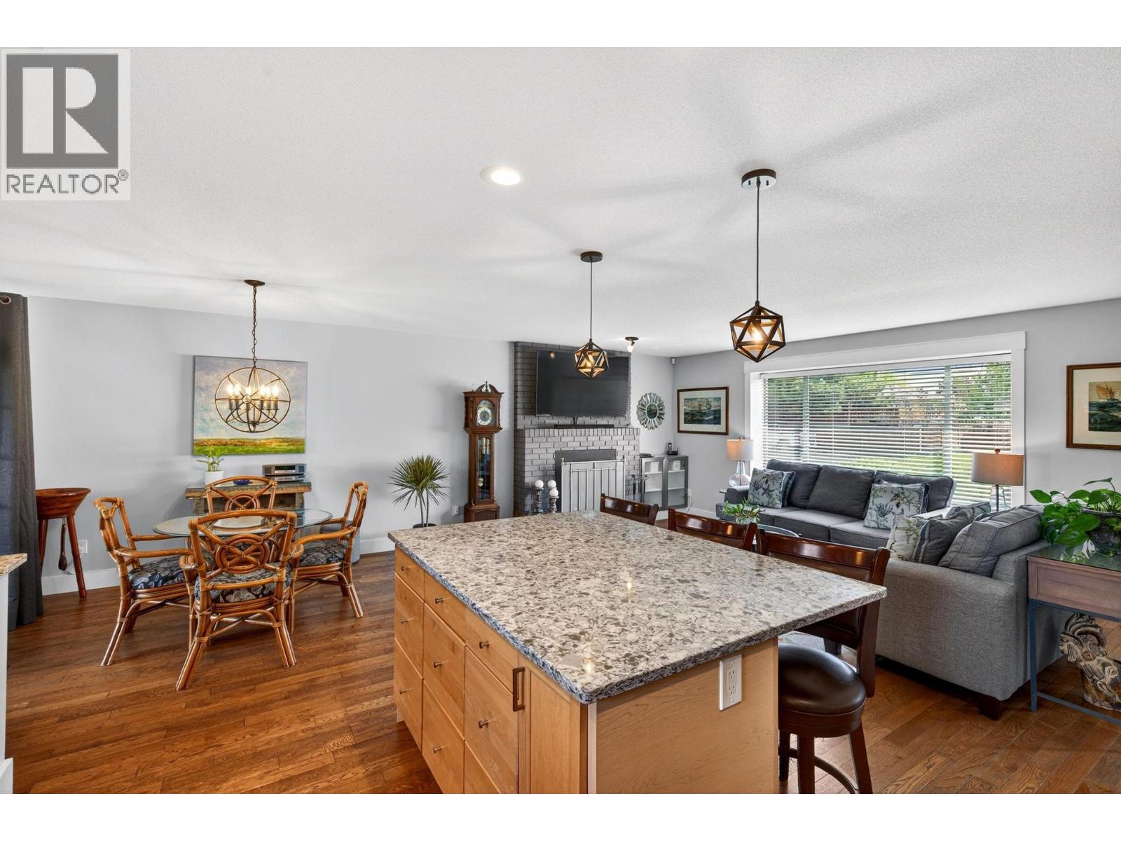 1000 Euclid Road, Kelowna