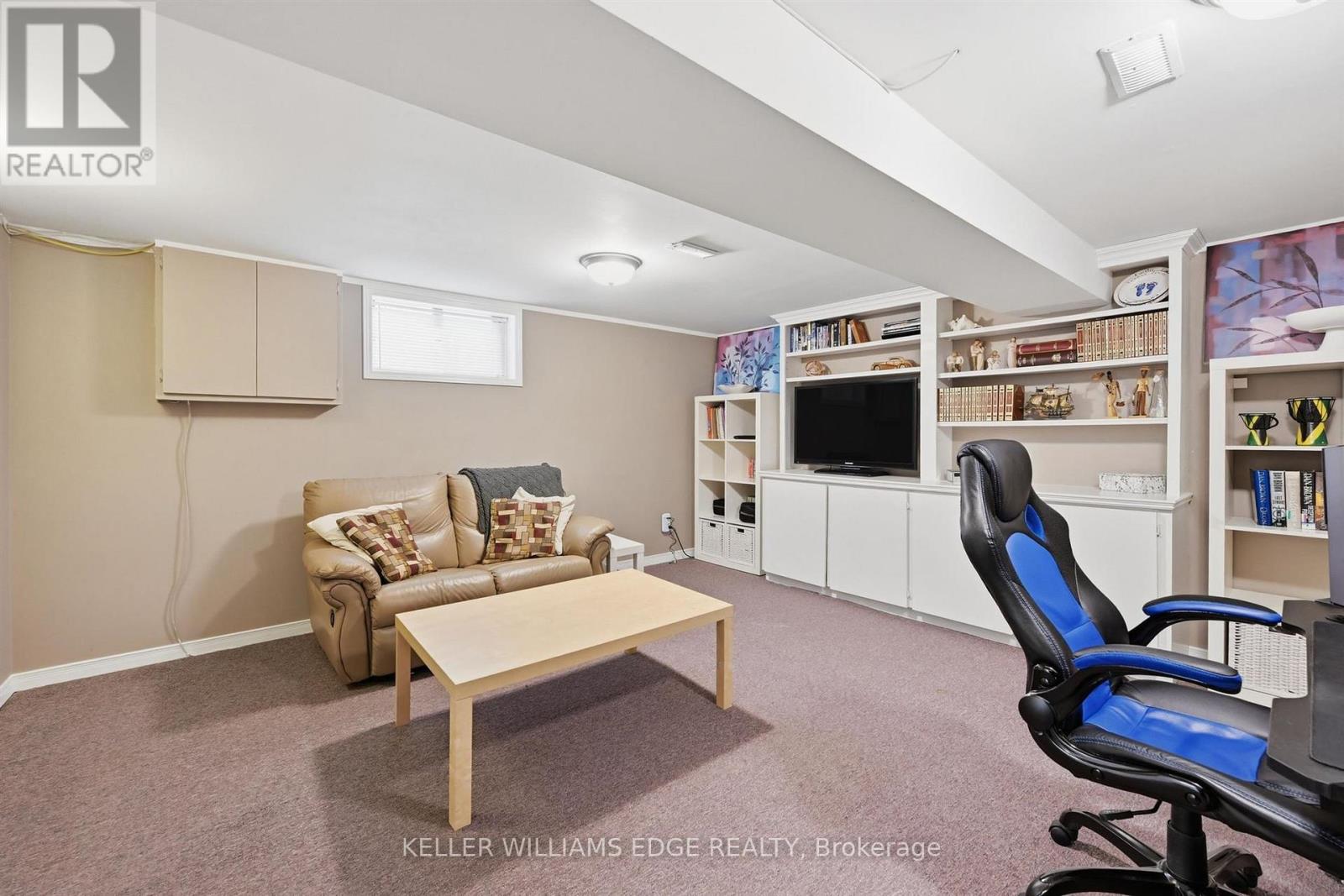 2441 BARCLAY ROAD - 24