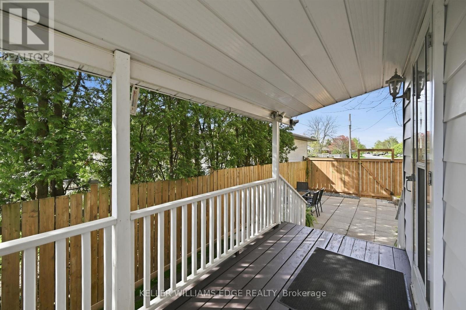 2441 BARCLAY ROAD - 33