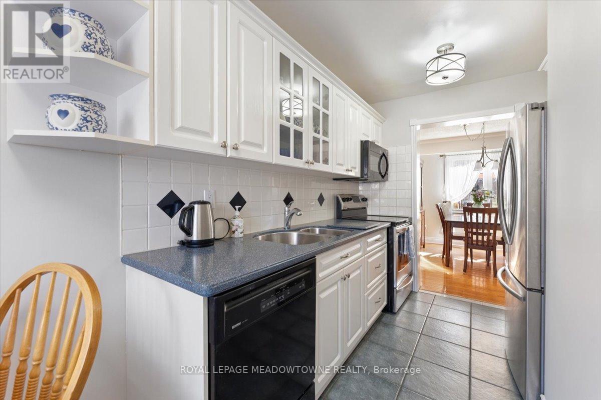 2945 NIPIWIN DRIVE - 14