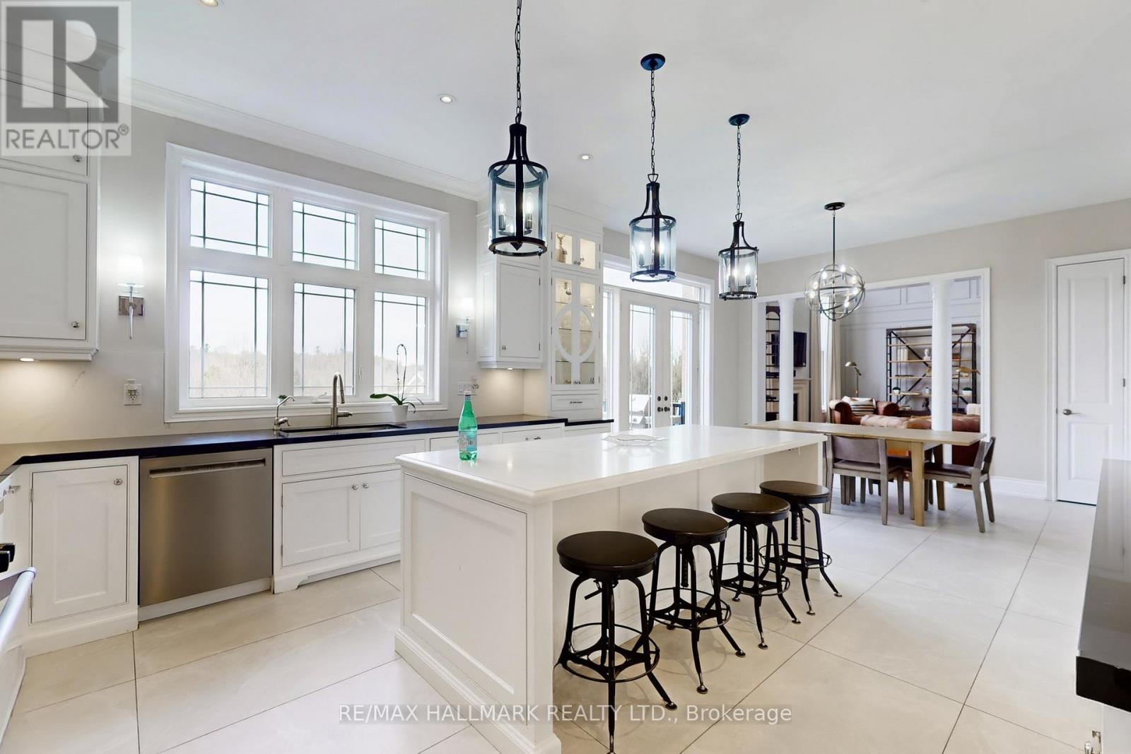 24 BLUFF TRAIL - 11
