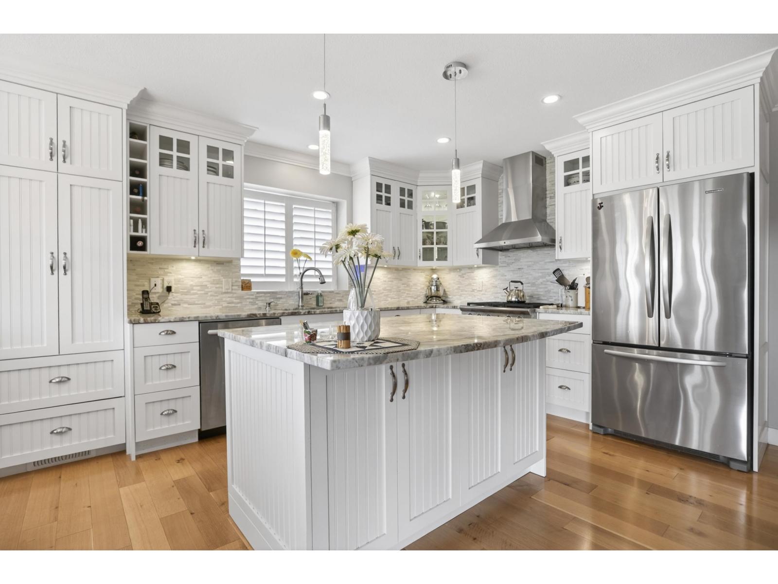 16457 10A Avenue - main photo
