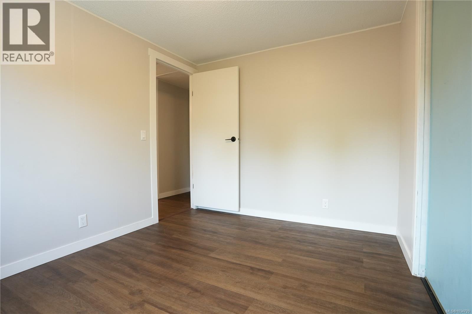 1330 Birchwood Rd - 11