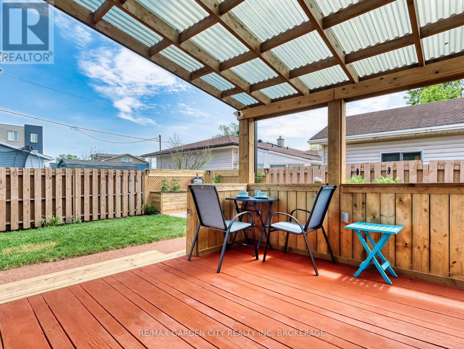 84 LINCOLN AVENUE - 25