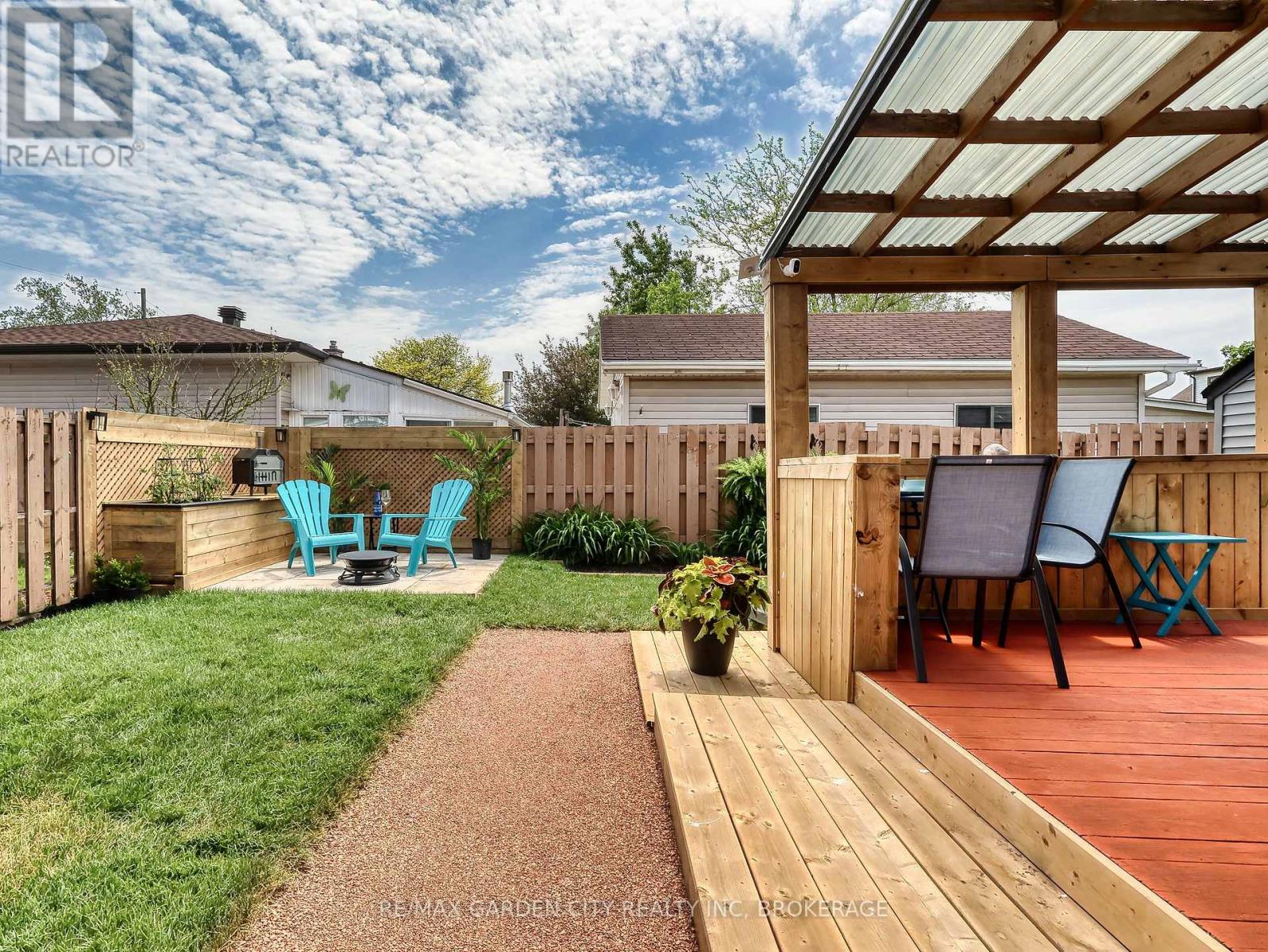 84 LINCOLN AVENUE - 30