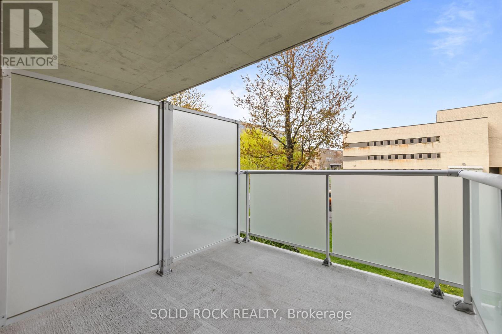 #201 530 DE MAZENOD AVENUE - 14