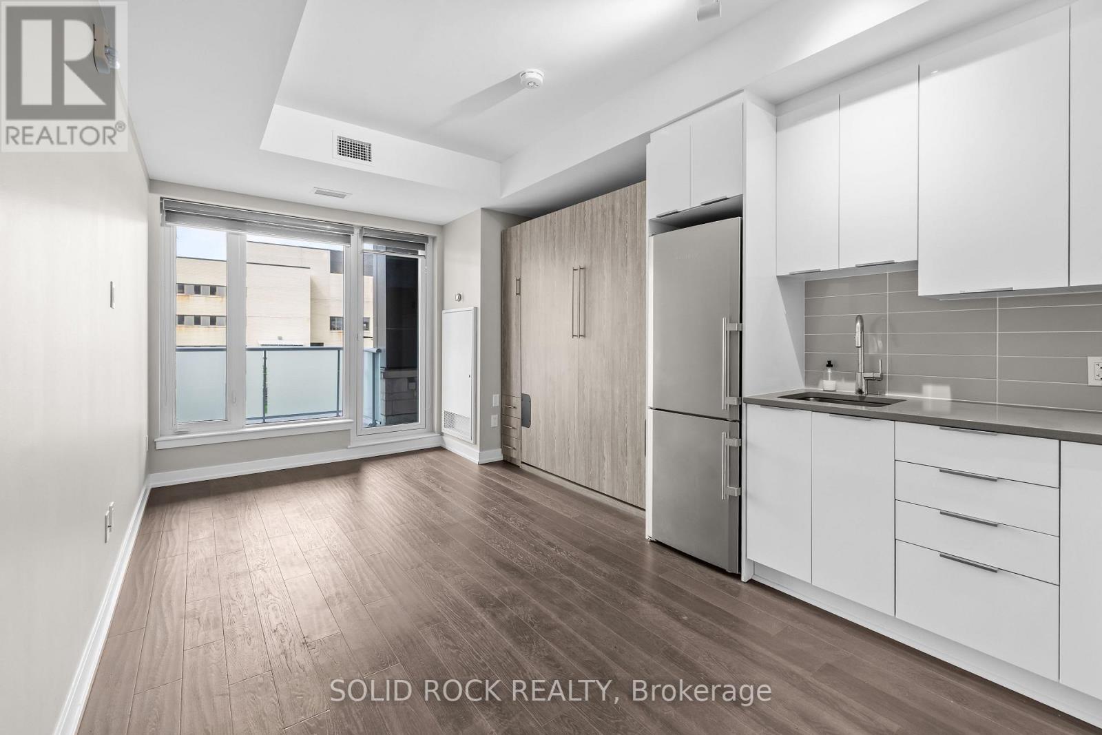 #201 530 DE MAZENOD AVENUE - 6
