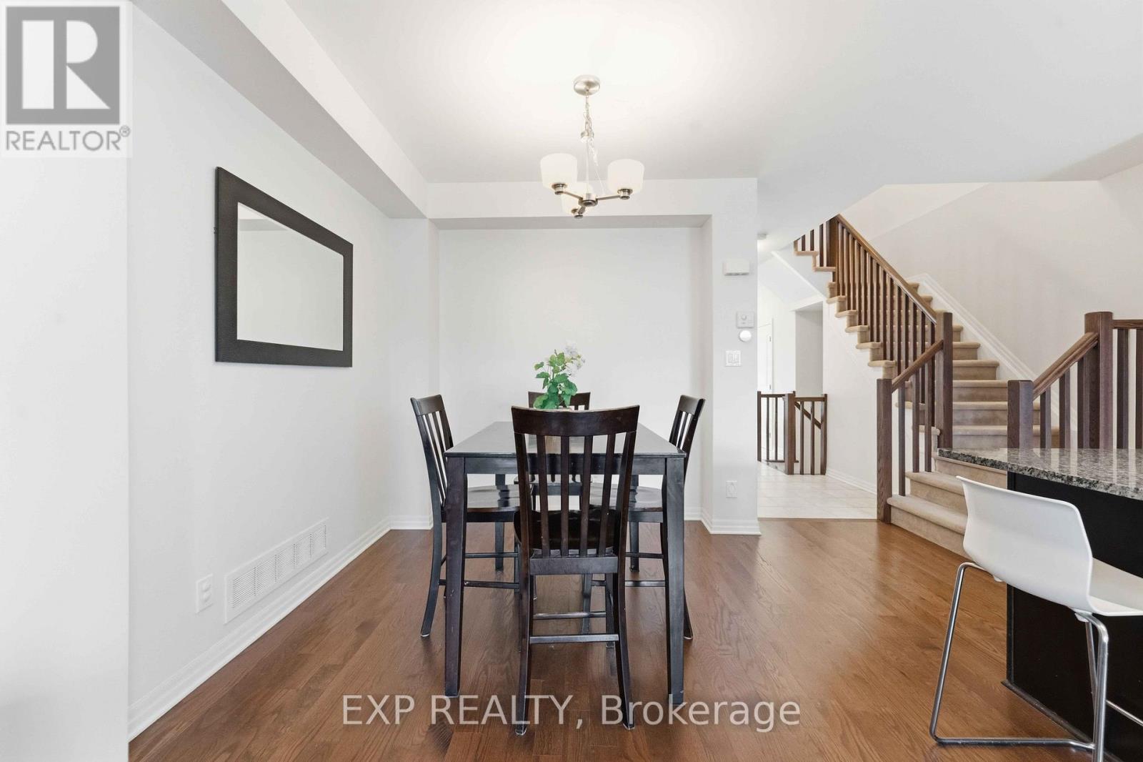 151 HAWKSHAW CRESCENT - 7