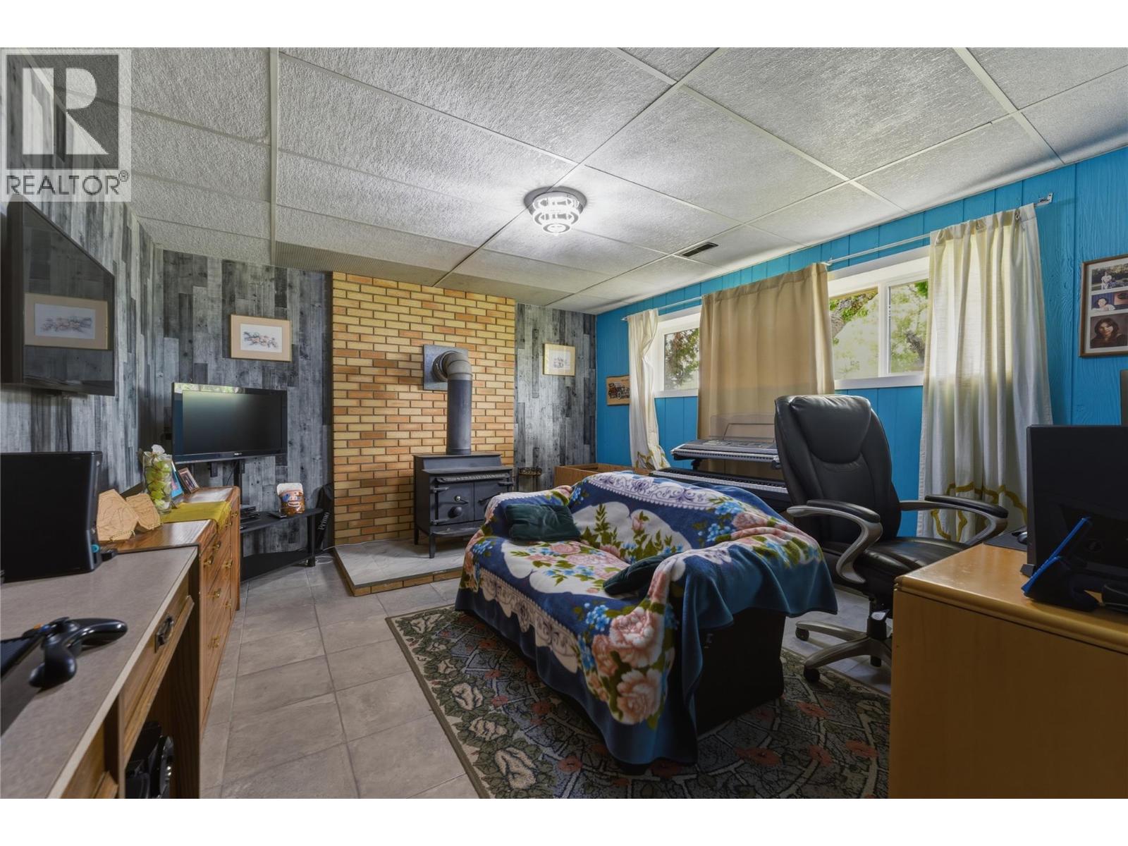 5615 McClure Road - 21
