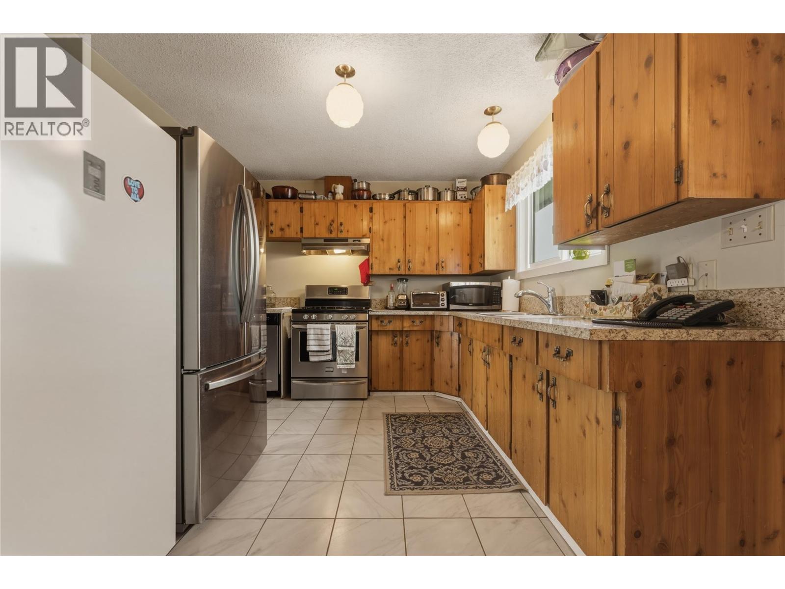 5615 McClure Road, Vernon