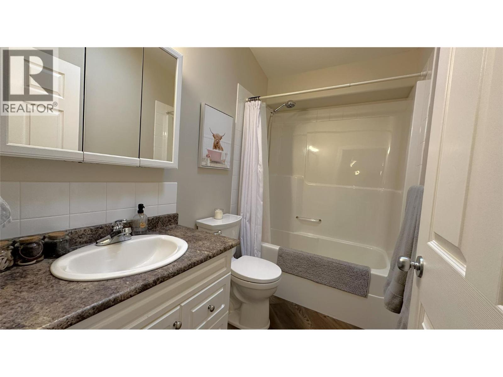 718 301st Street, Kimberley