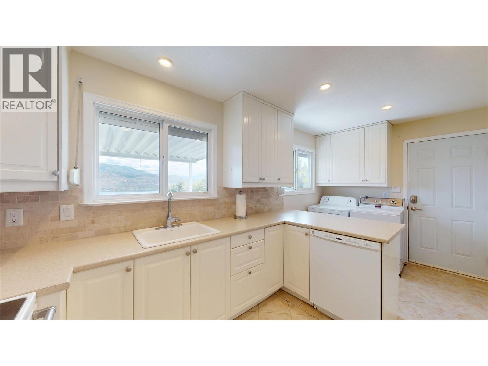 6119 Wilson Road - 21