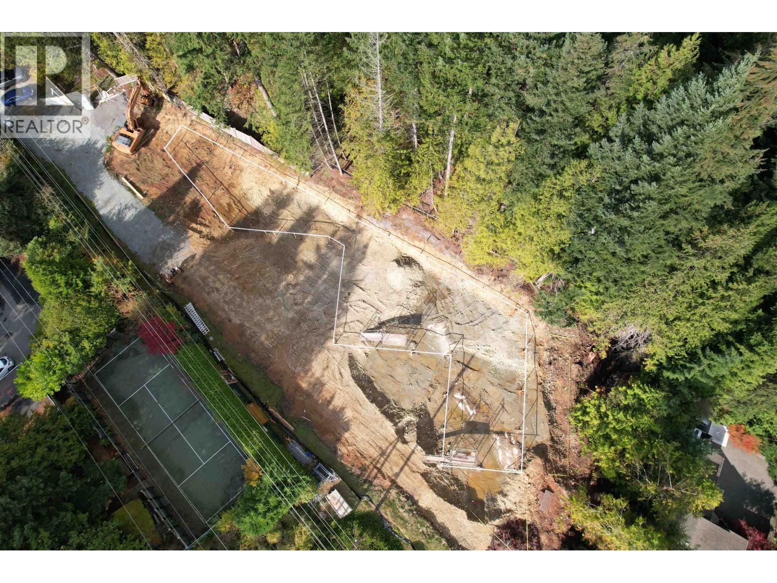 4412 WOODPARK ROAD, West Vancouver