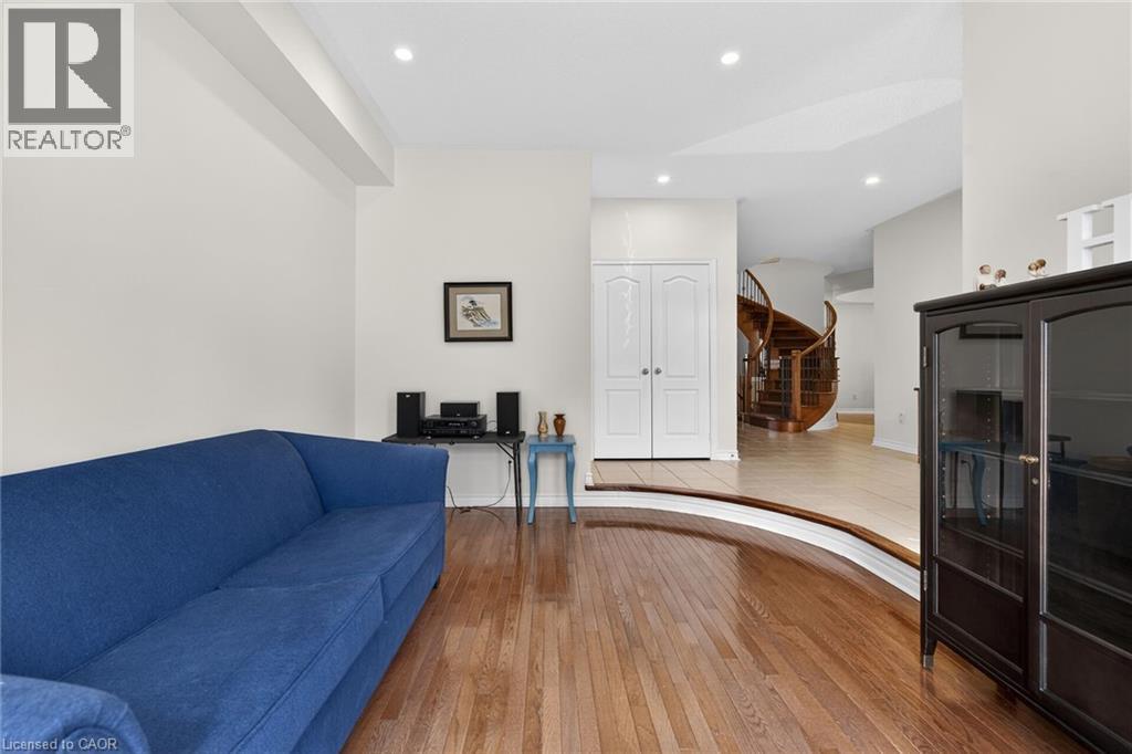 2431 CASTLEBROOK Road - 20