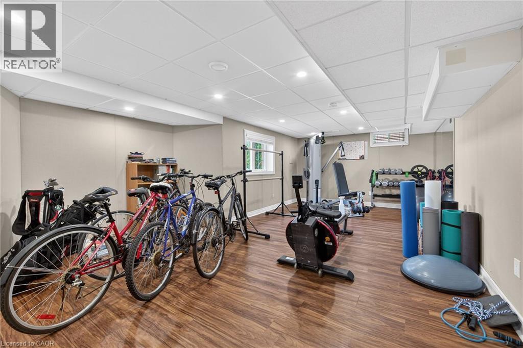 2431 CASTLEBROOK Road - 39