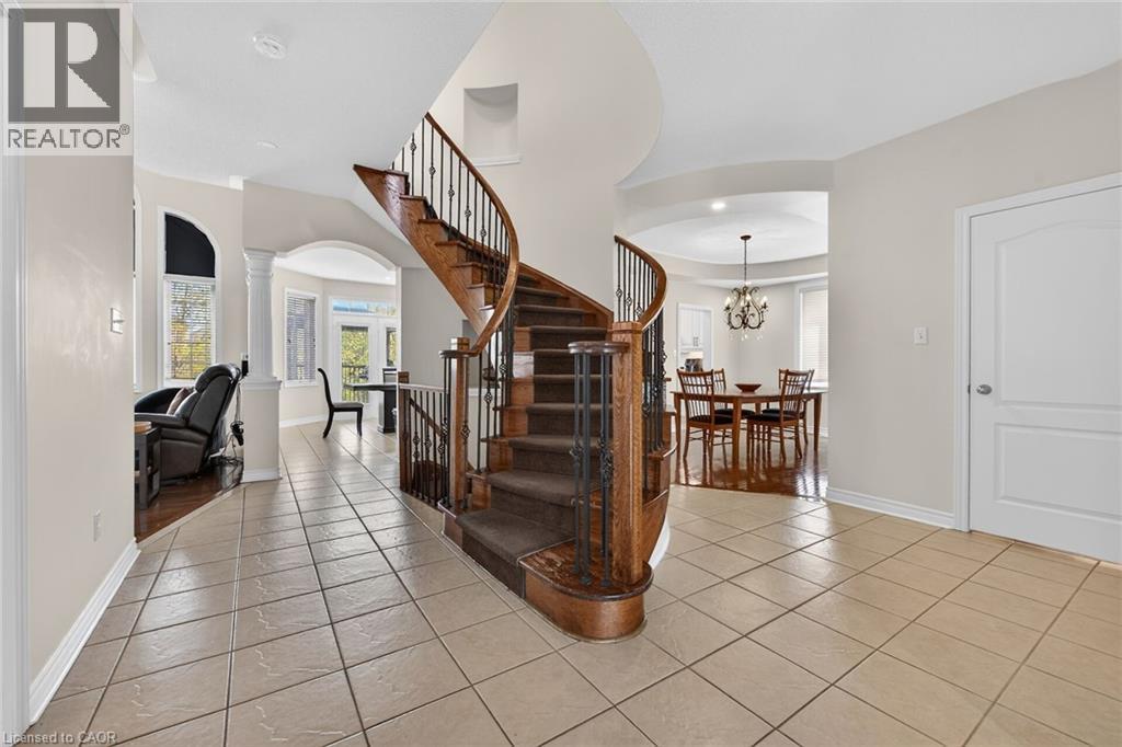 2431 CASTLEBROOK Road, Oakville, Ontario, L6M4Z2 — Photo 5