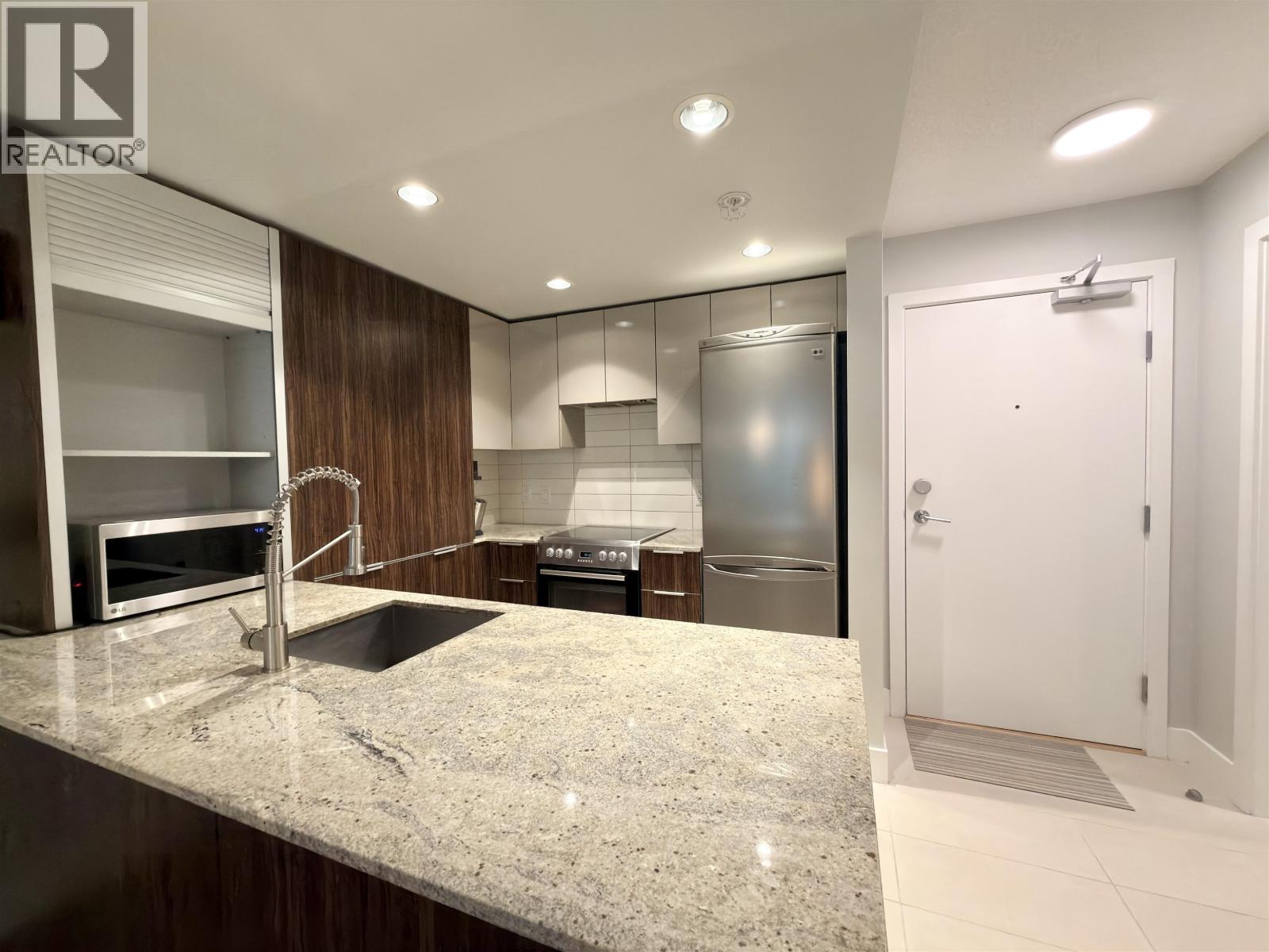 407 1088 RICHARDS STREET, Vancouver