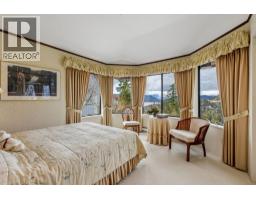 5180 Meadfeild Road, West Vancouver, BC V7W3B8 Photo 16